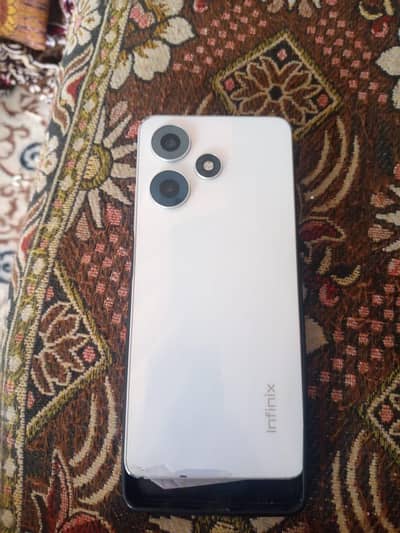 Infinix Hot 30