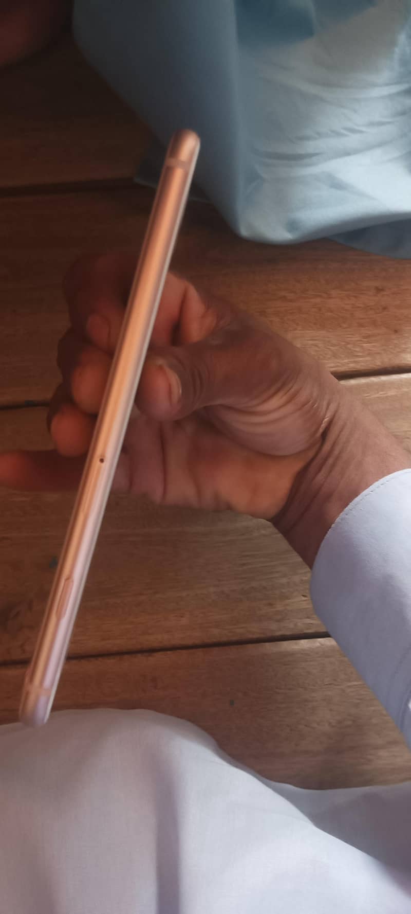 Apple iPhone 8 Plus 2