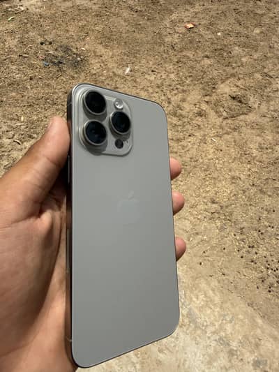 iPhone 15 pro max 256gb Jv with box