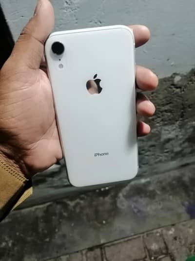 Apple iPhone XR EID Offer Offer