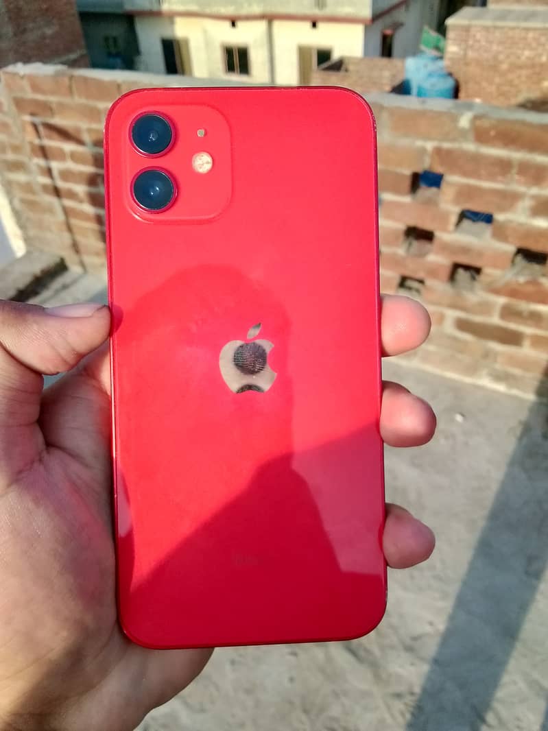 Apple iPhone 12 6