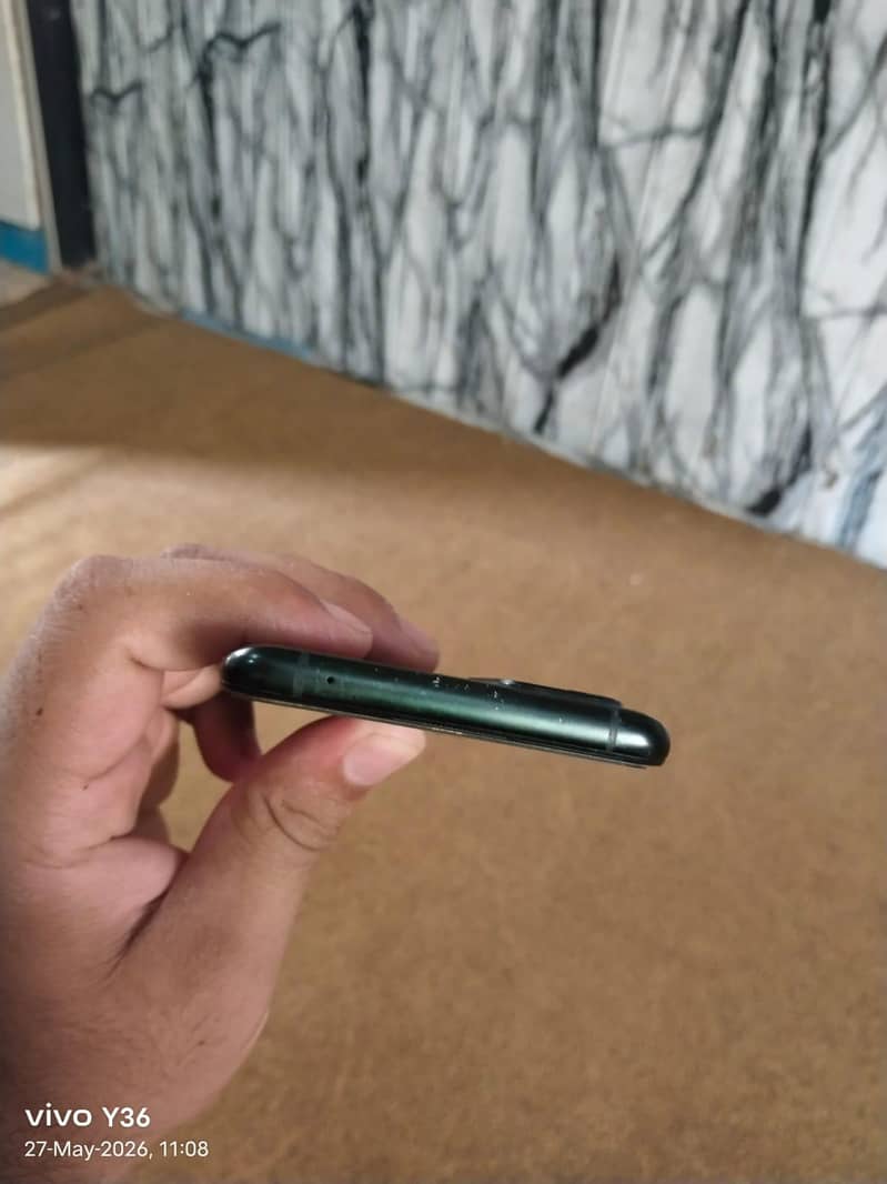 One Plus 9R 5