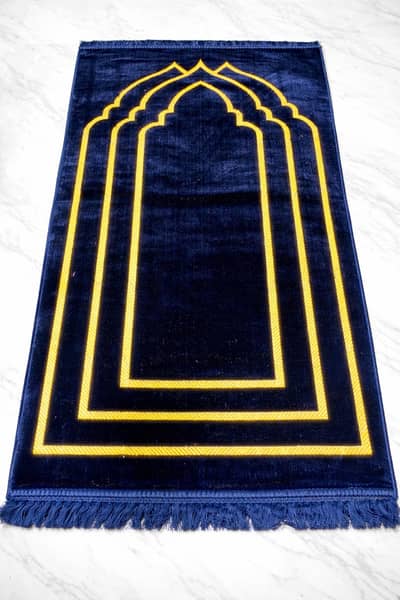 Soft Velvet Prayer Mat Without Foam | Comfortable & Foldable Jainamaz