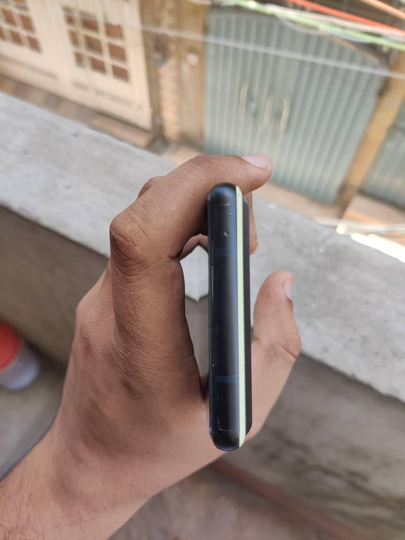 Google Pixel 6 5