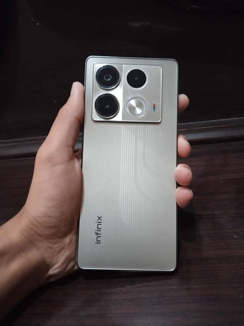 Infinix Note 40 1