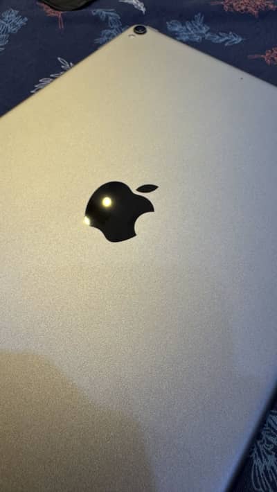 Apple Ipad pro 2017 10.5 inch
