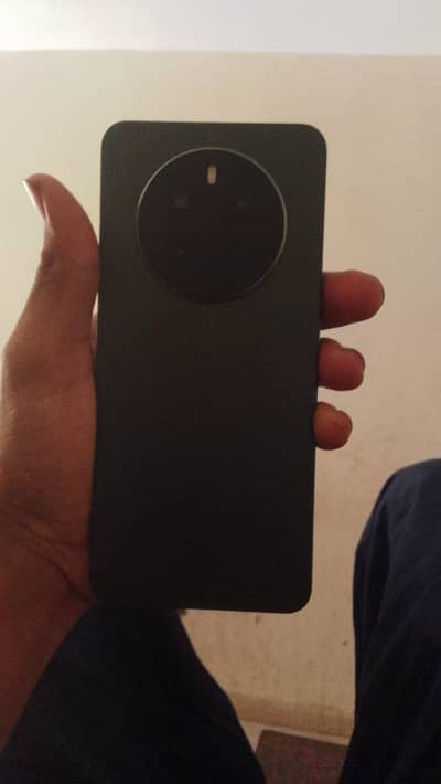 Realme 12