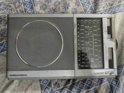 Grundig concert boy 220 Radio