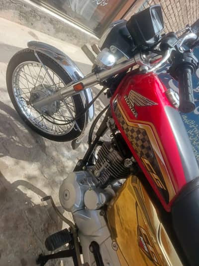 HONDA CG 125 SPECIAL ADDITION GOLD