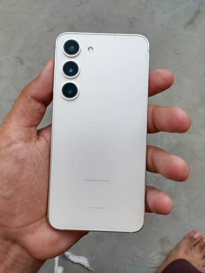 samsung S23 (8/128)