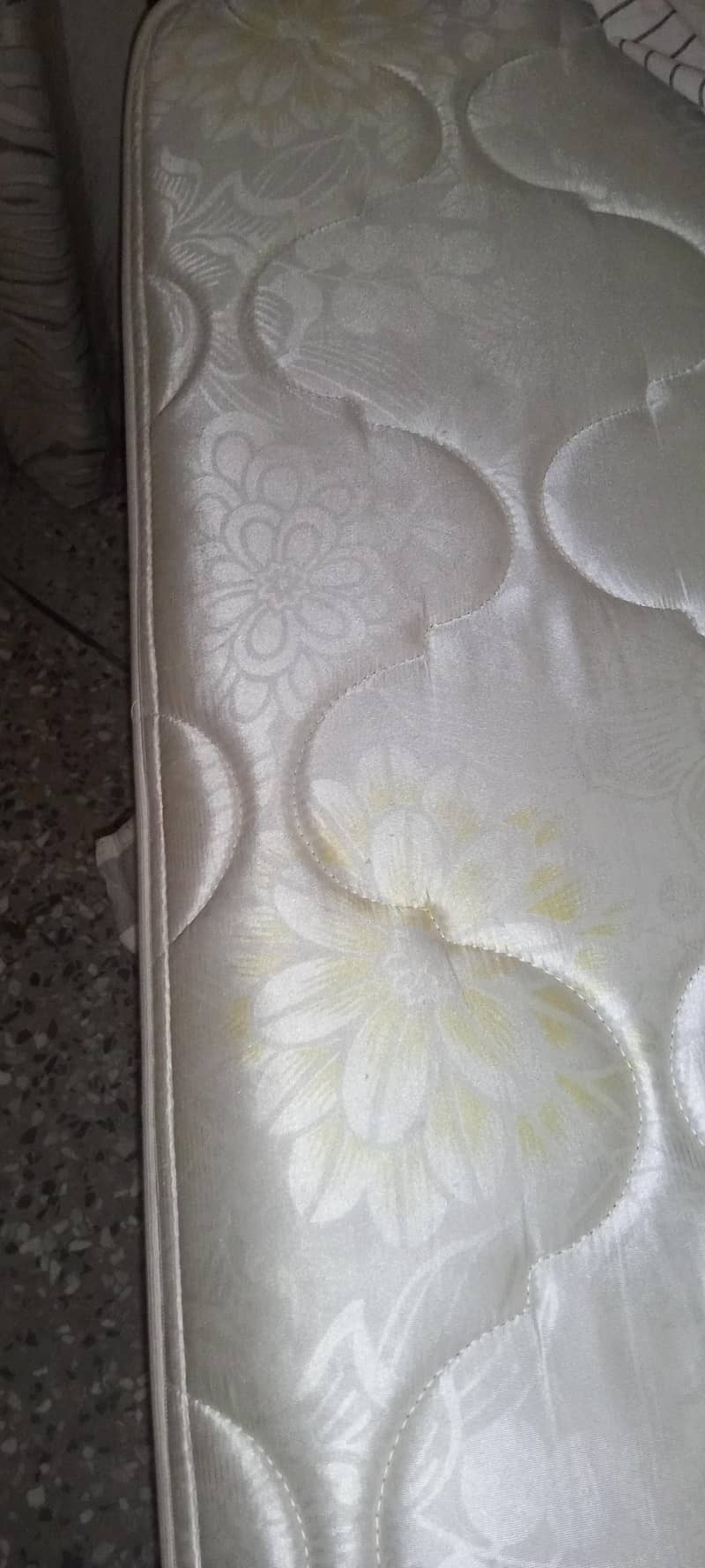 Double bed  king size 6