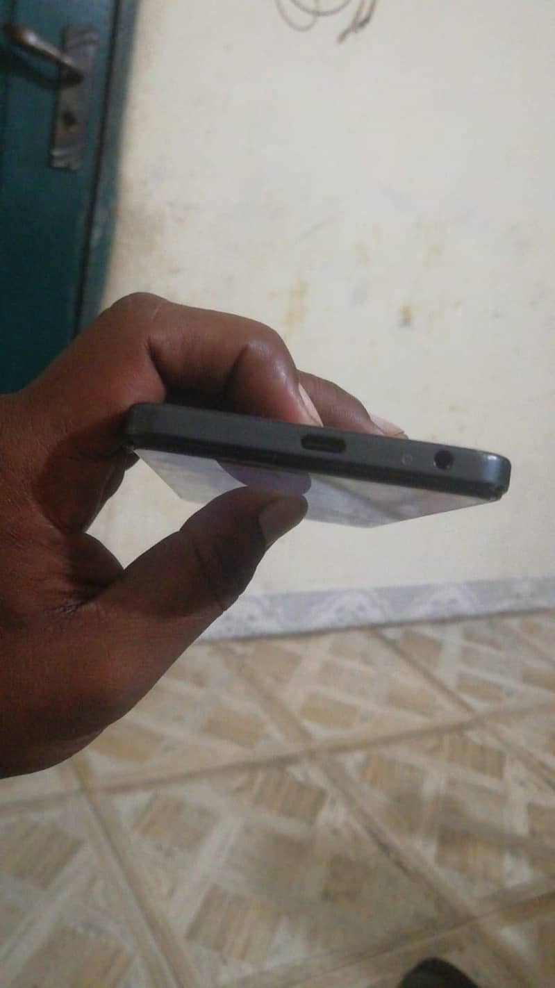 Tecno Spark 3 1