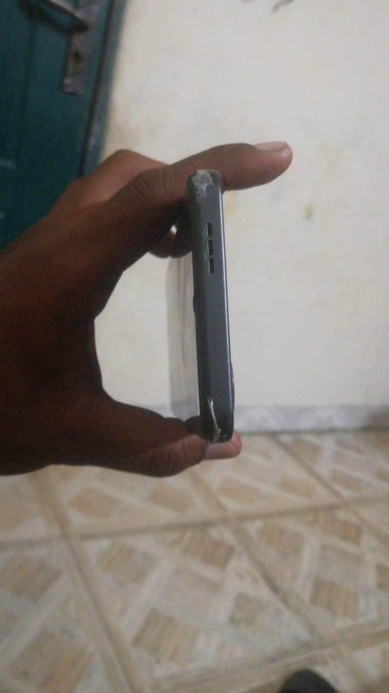Tecno Spark 3 2