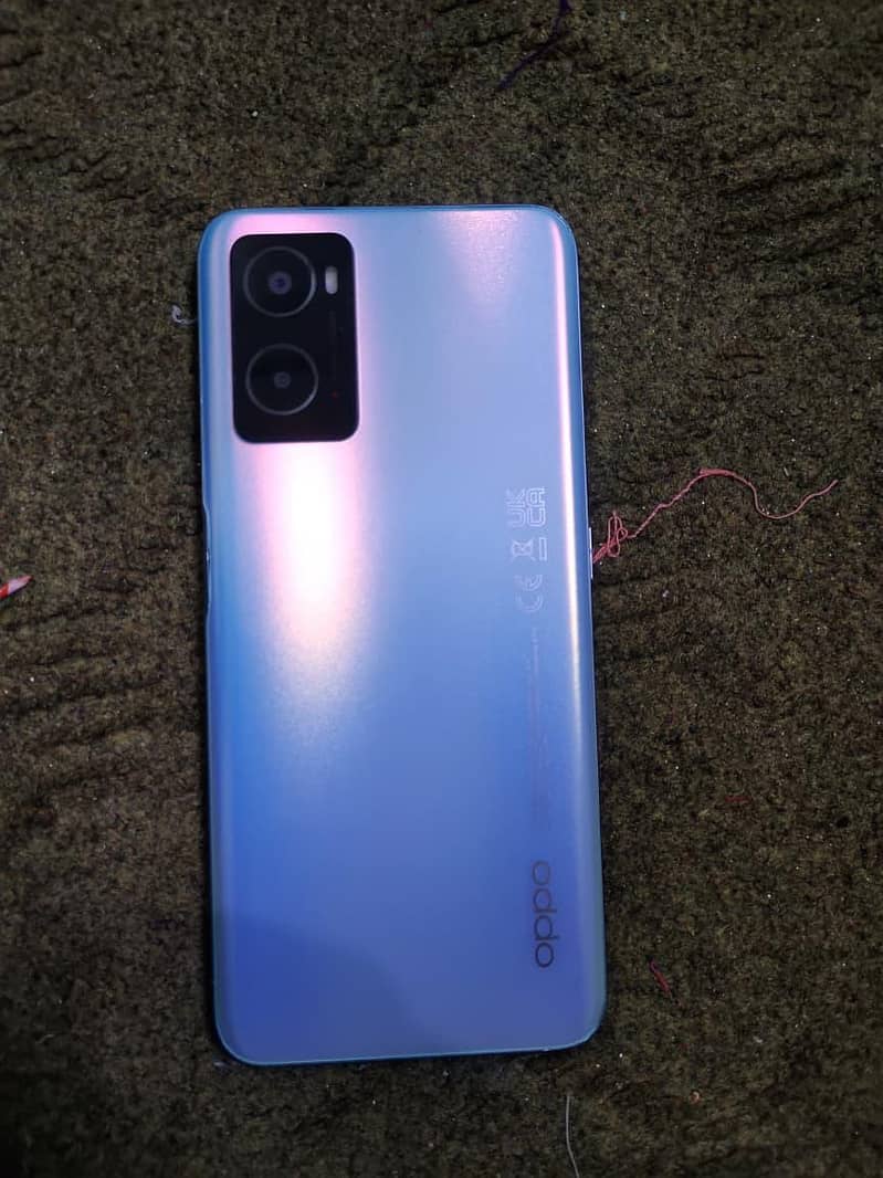 OPPO A76 0
