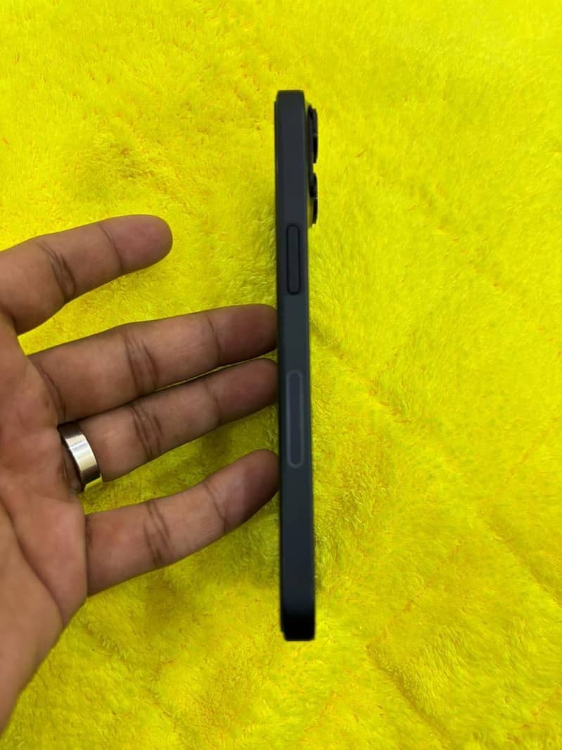 Apple iPhone 14 0