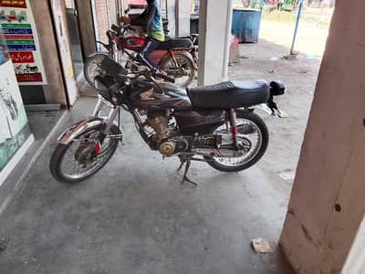 black Honda 2020 model 10 bye 10 03019852072