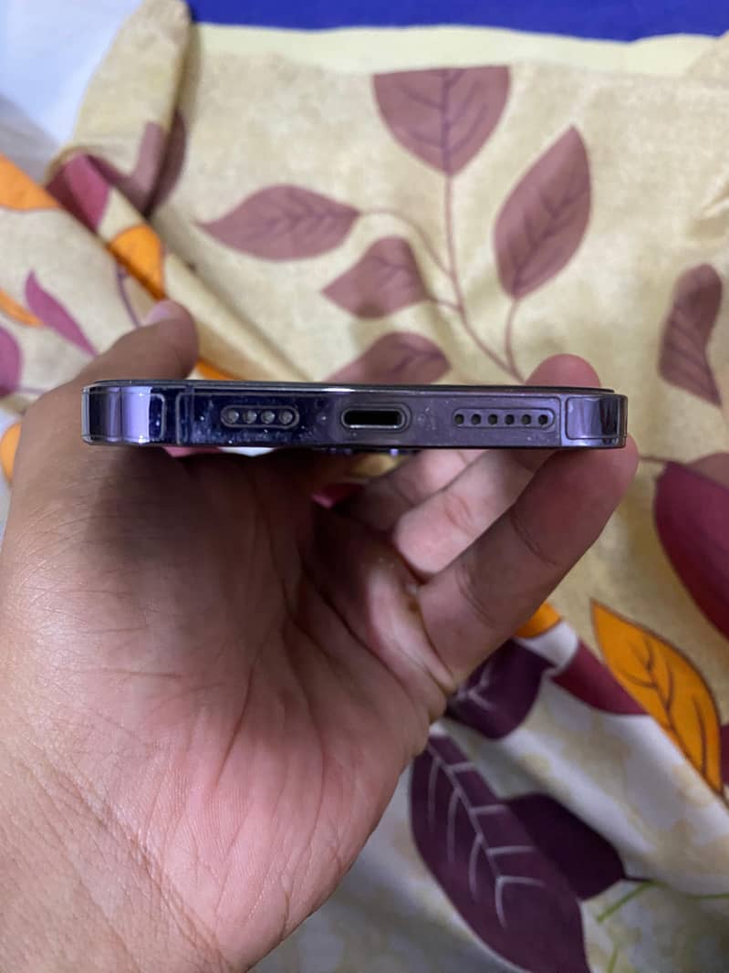 IPhone 14 Pro Max 5