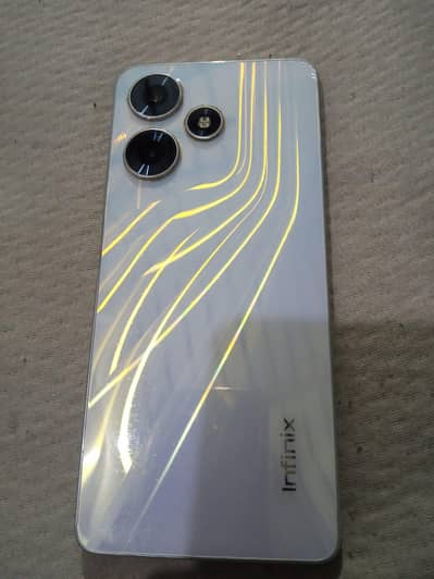 Infinix Hot 30