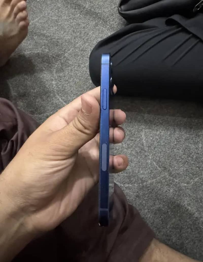 Iphone 12 2