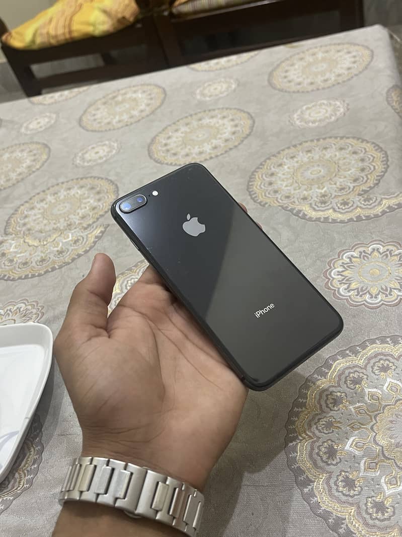 iPhone 8plus 256Gb 1