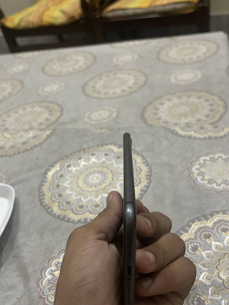 iPhone 8plus 256Gb 3