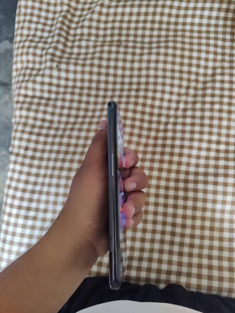 One Plus 9 4