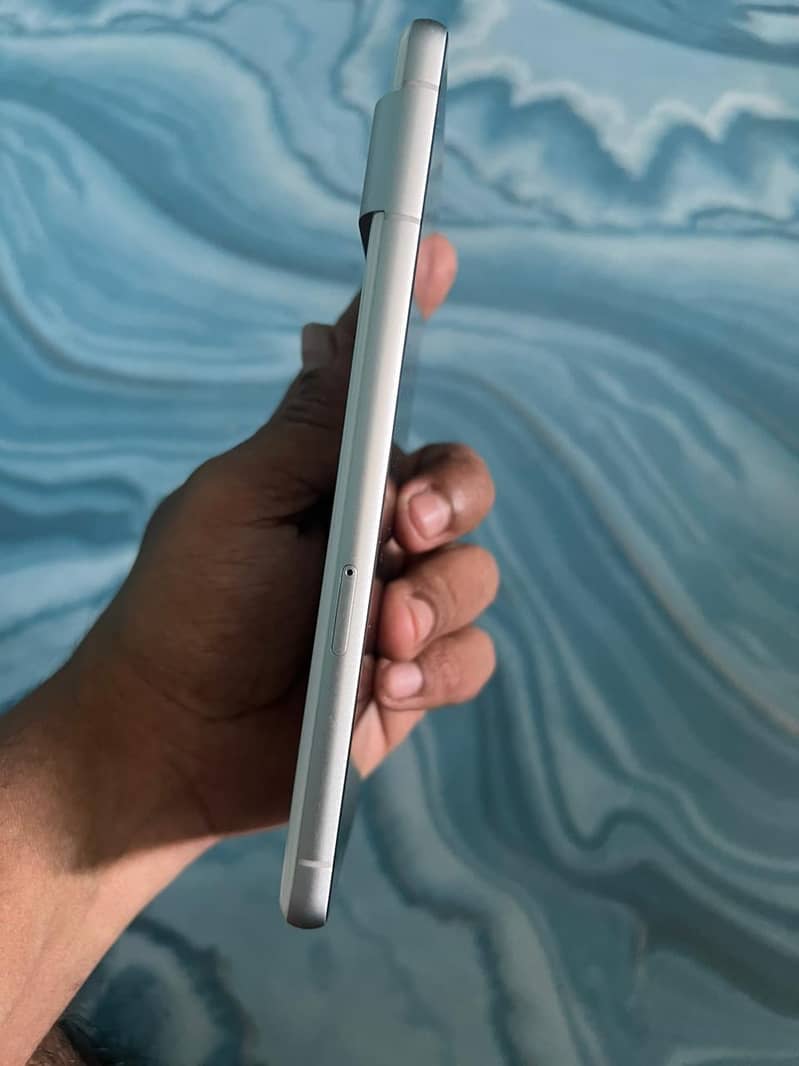 Google Pixel 7 2