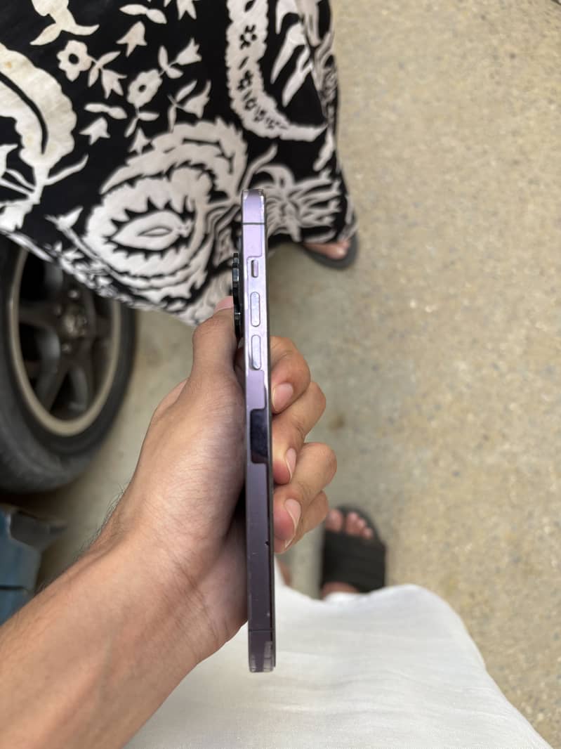 iPhone 14 Pro Max 3