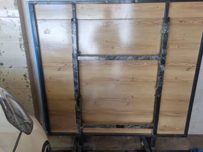Table tennis table