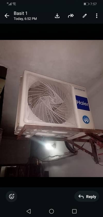 1ton hair ac 7yrs compressor gouranty model 12hf good condition