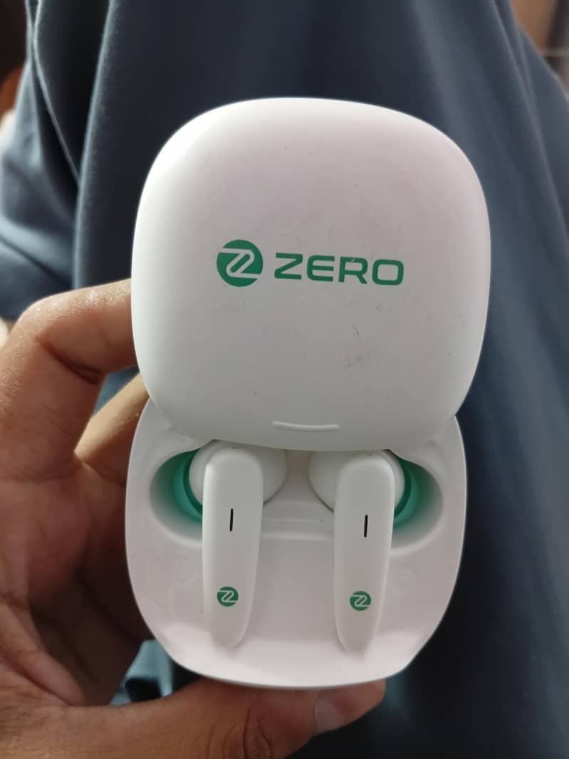 Zero earbuds 1
