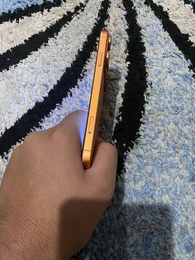 iPhone XR convert 17 pro