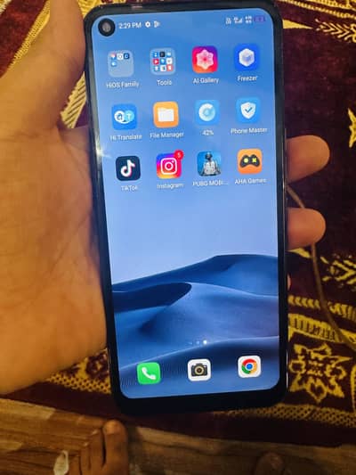 Tecno Camon 17 only for serious buyers