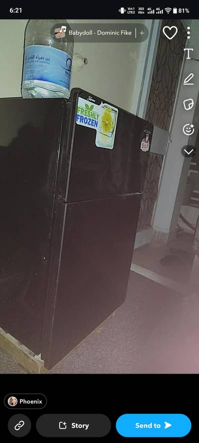 Signature Double Door Mini Fridge – Excellent Cooling & Neat Condition