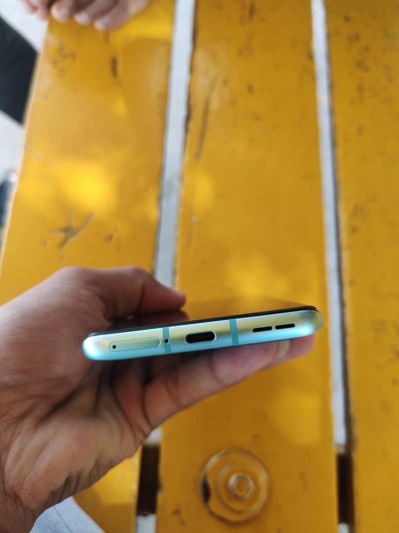 One Plus 8 Pro 3