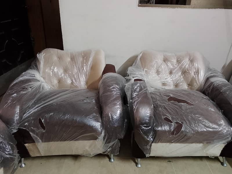 sofa selling 3