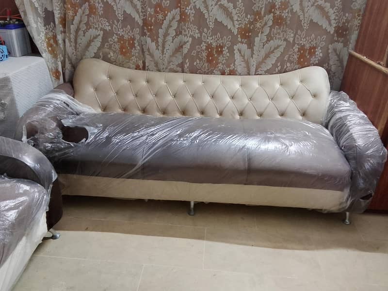 sofa selling 4