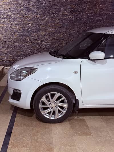 Suzuki Swift 2022 GL CVT