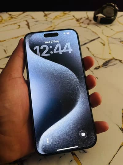 iPhone 15 Pro Max