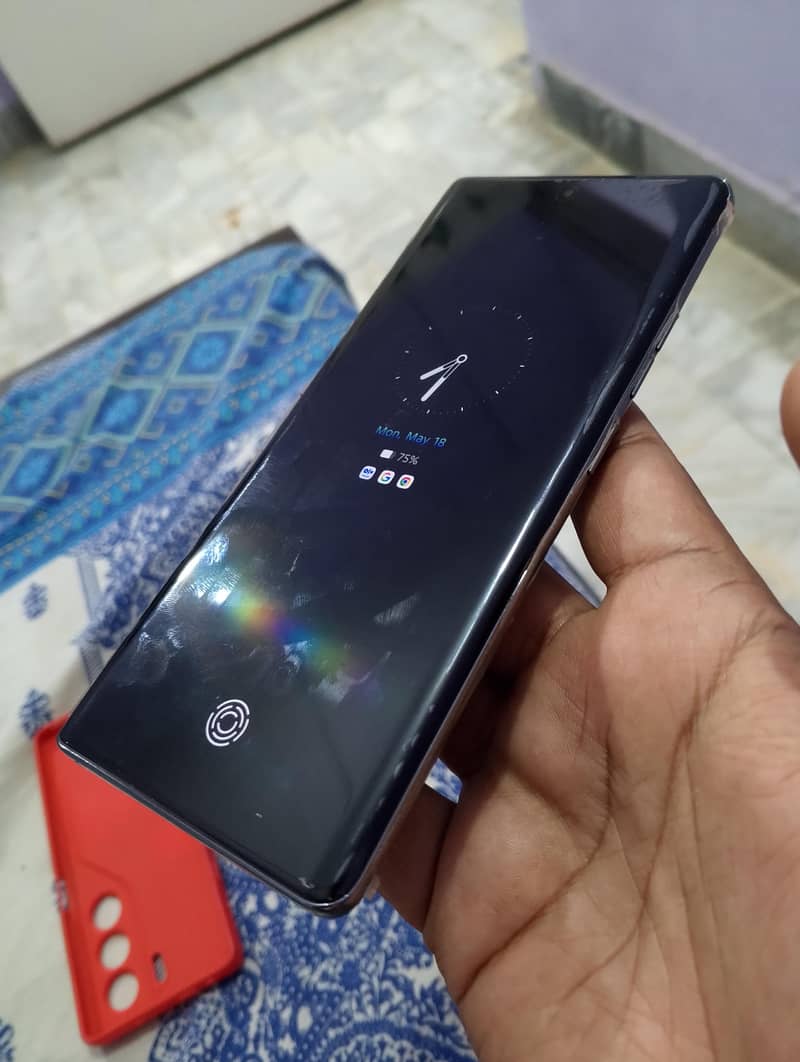 Tecno Camon 40 Pro 0