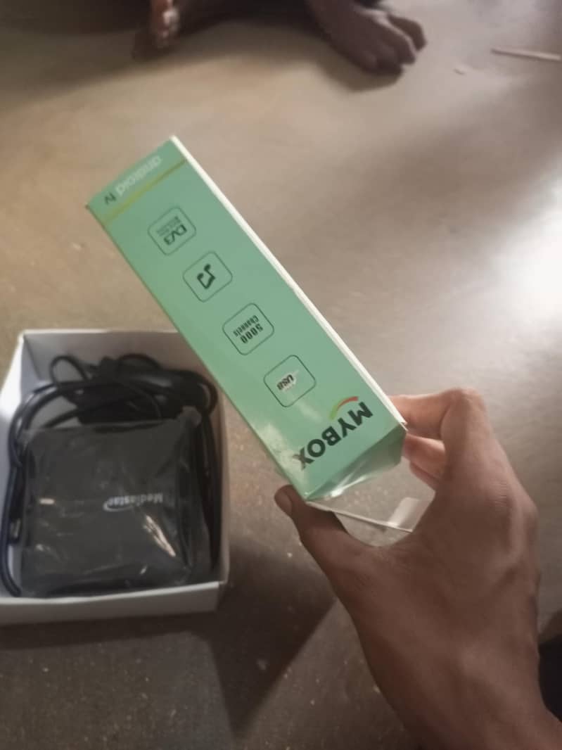 Tv box 8