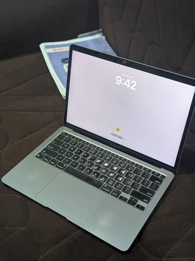 MacBook Air M1 16 GB RAM 512 GB SSD