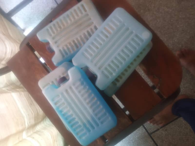 Air colar 4