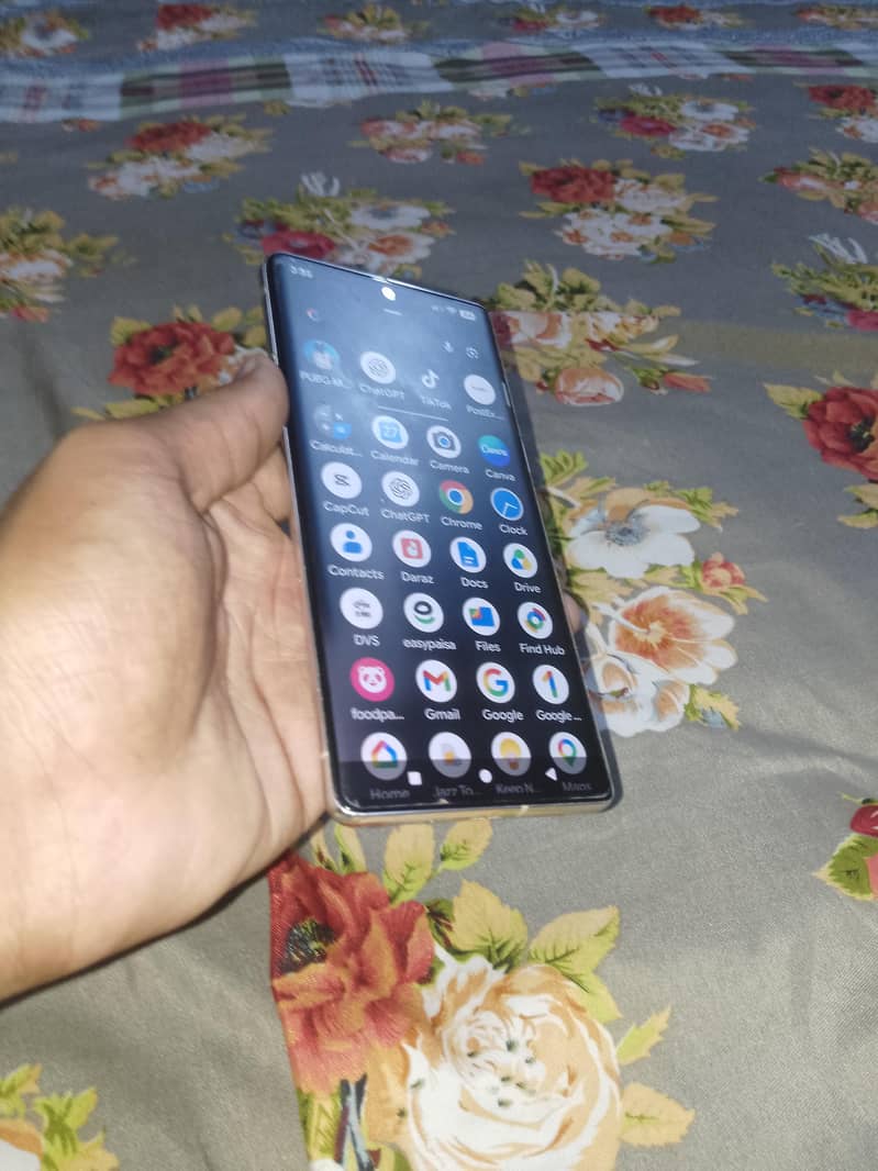 Google Pixel 7 Pro 2