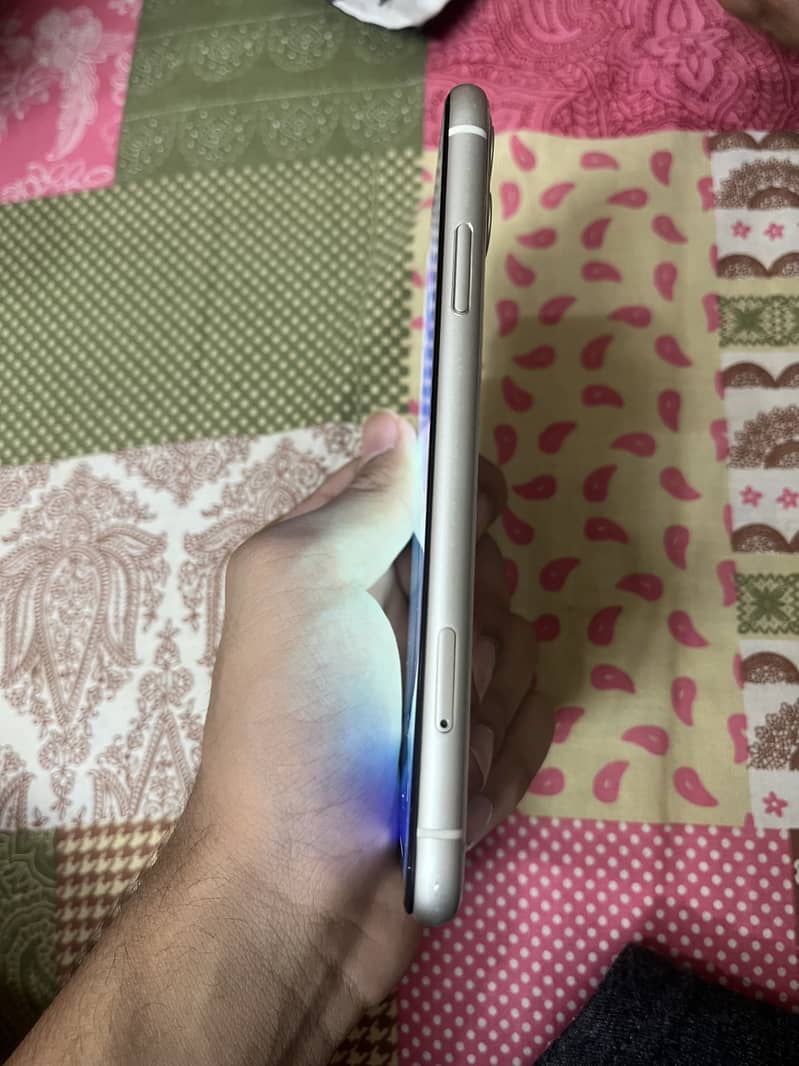 iphone 11 2
