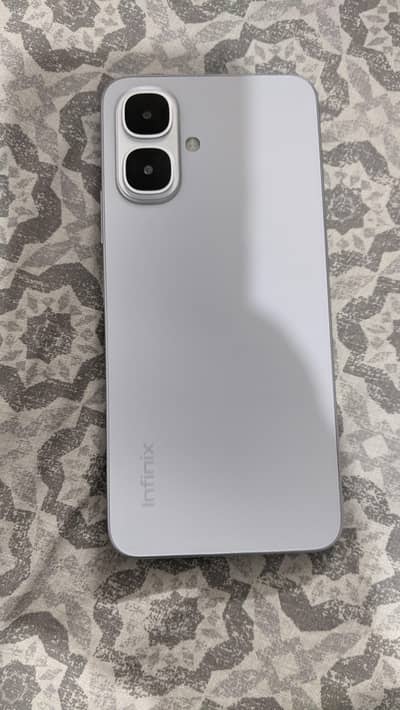 Infinix smart 10