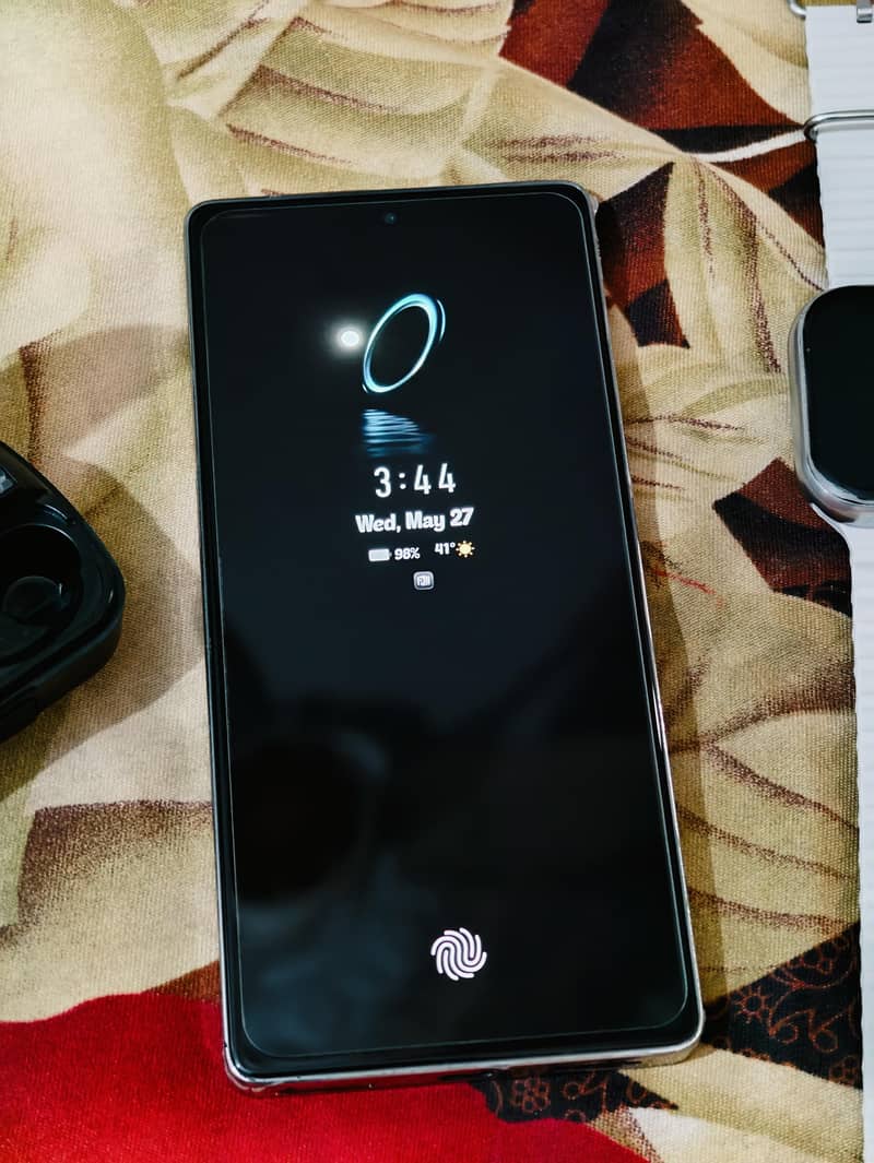 Infinix Note 40 5