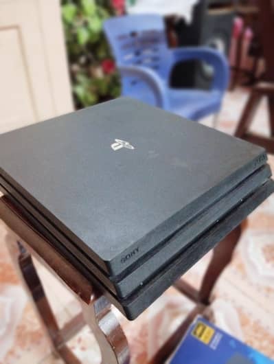 PLAYSTATION 4 PRO 1TB 4K -HDR MODEL B/T XBOX 360 PS5 PS4 SLIM GAME