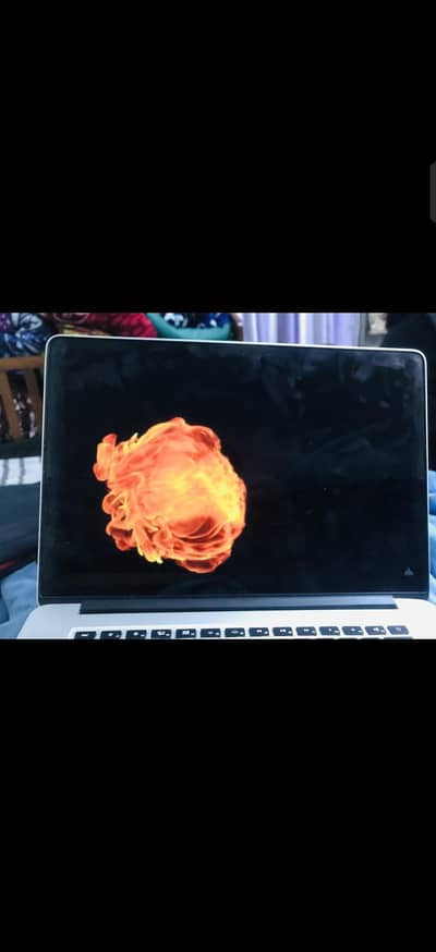 apple mac book 2013 late