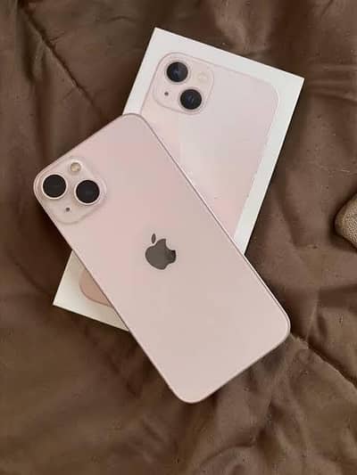 I phone 13 board chayia